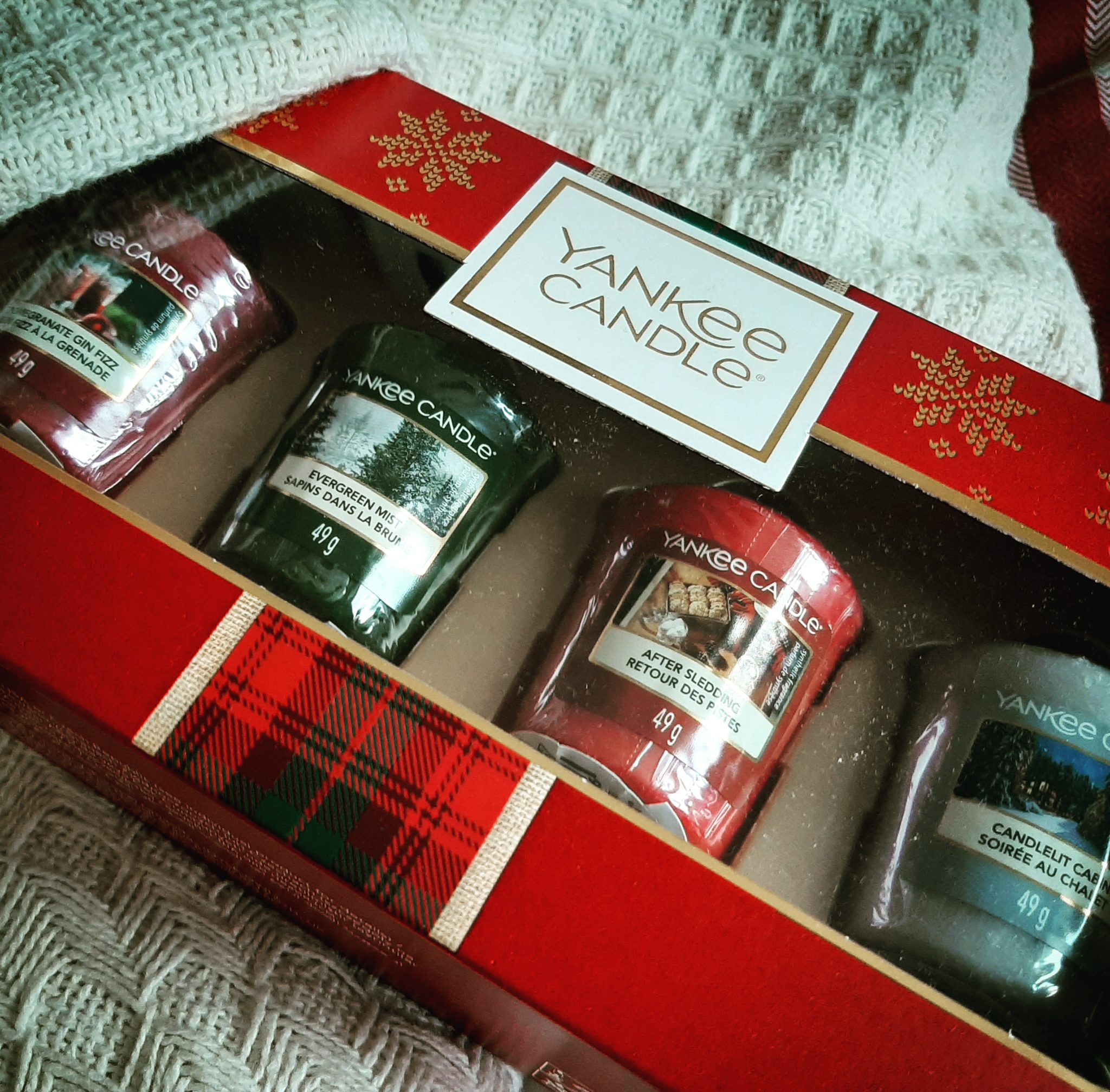 Yankee Candle Alpine Christmas What are the Best Christmas Candles
